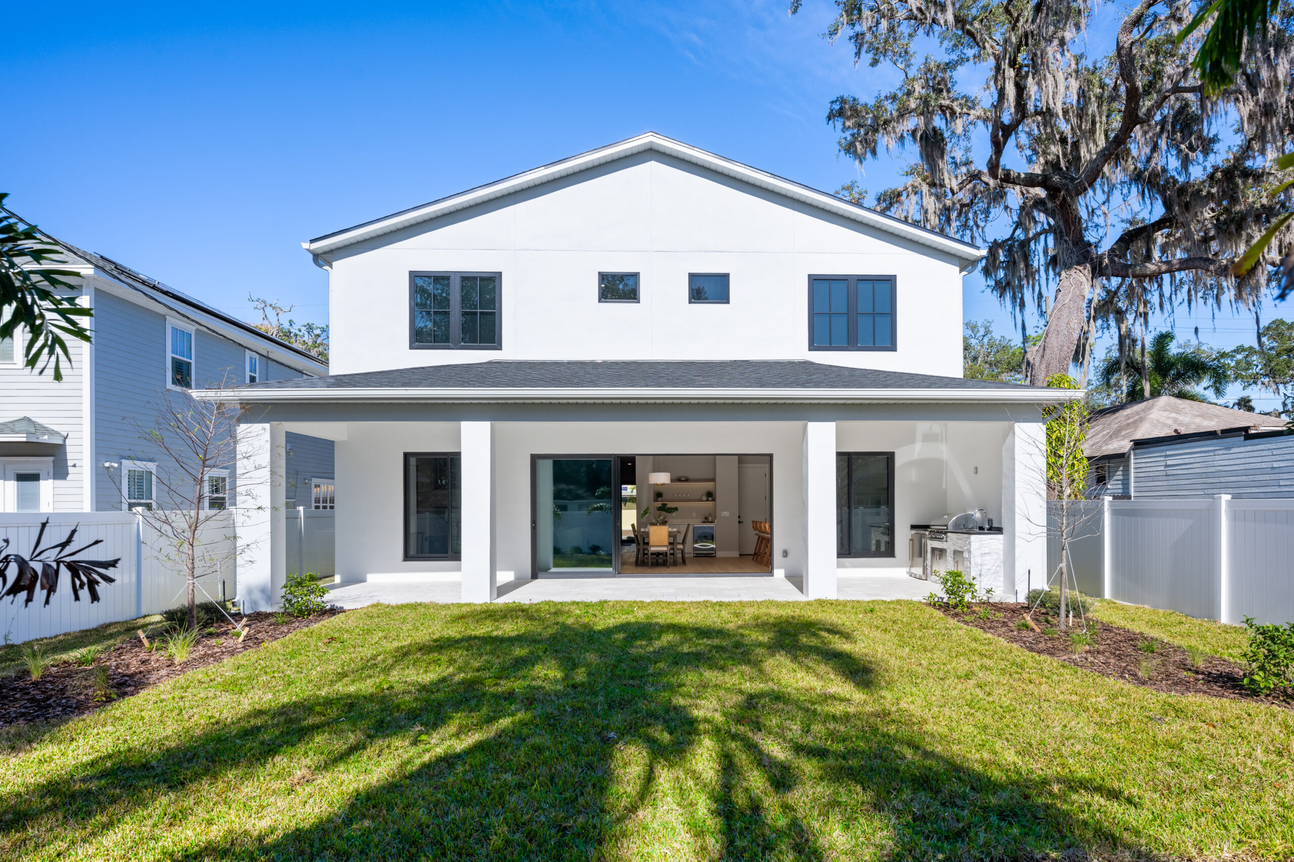 812 Montana Street